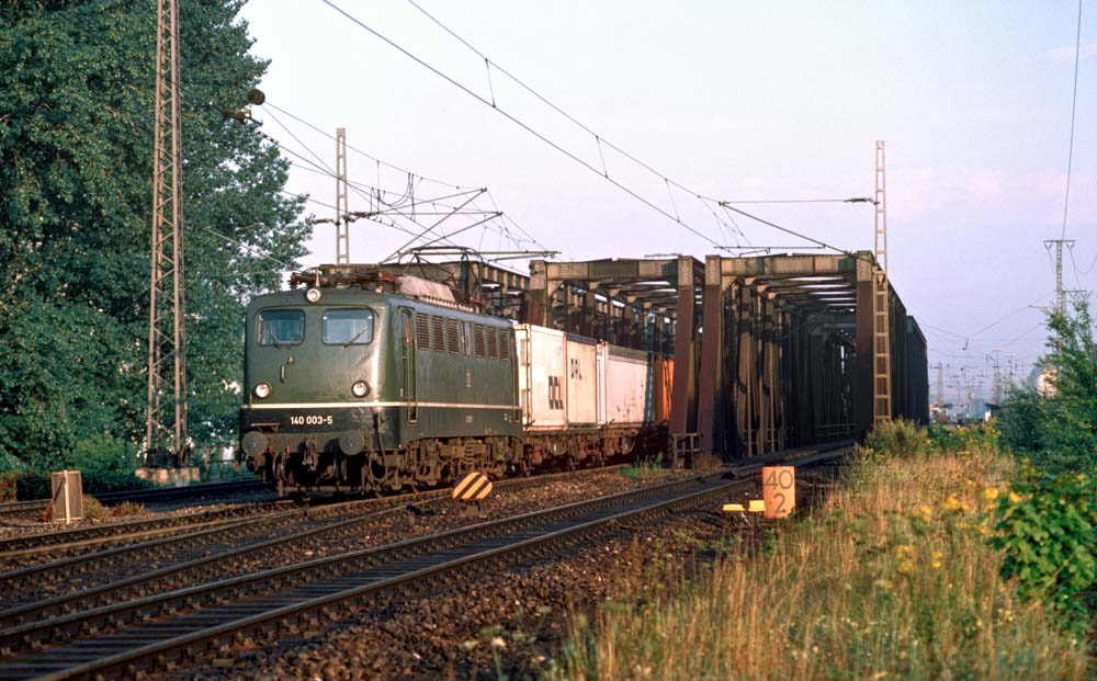 140 003 MK kl
