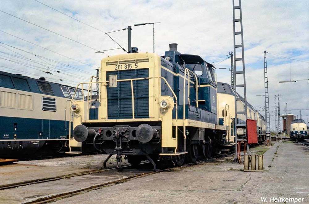261 815 WE